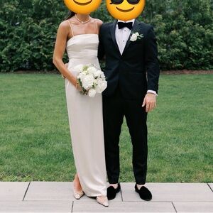 Lucas Watters cream bridesmaid dress
Style: Lucas 3401
Color: prosecco
Size:XS